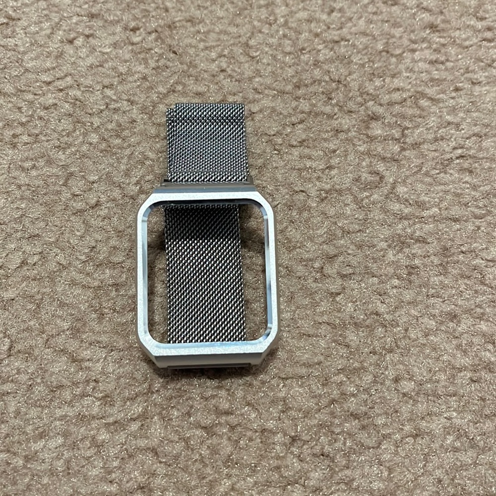 38mm Silver/Chrome Milanese Apple Watch band